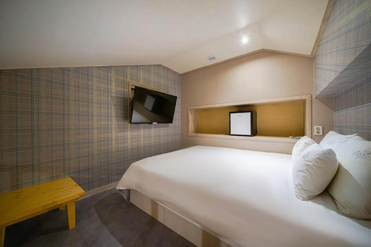 Oops Hotel Busan 0*,